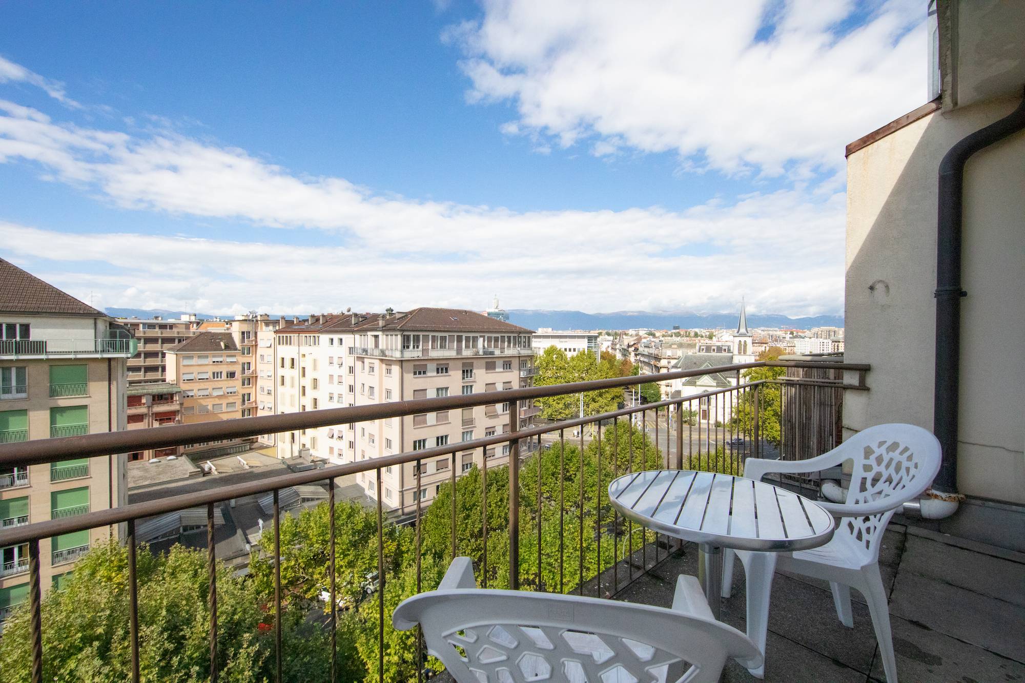 Photo de la vue depuis une chambre de l'apprthôtel Primadom à genève